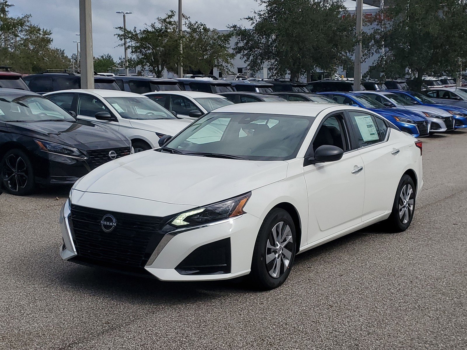 New 2025 Nissan Altima 2.5 S image 19