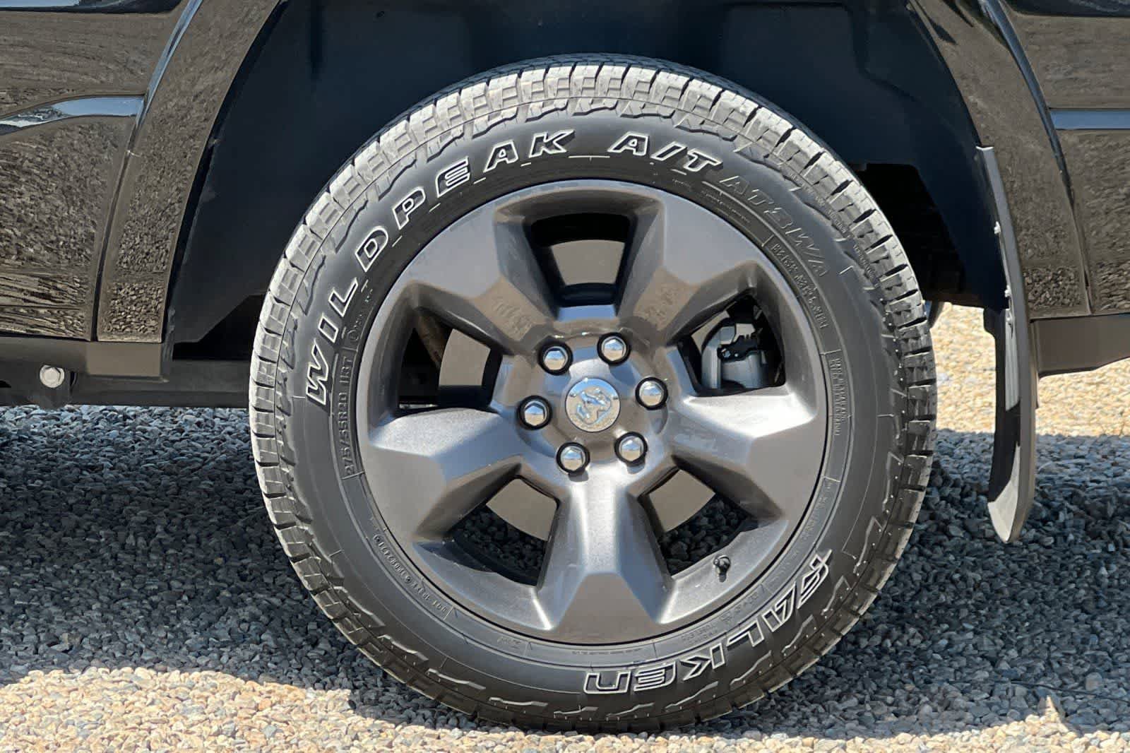 Used 2022 RAM 1500 Big Horn AWD/4WD image 12