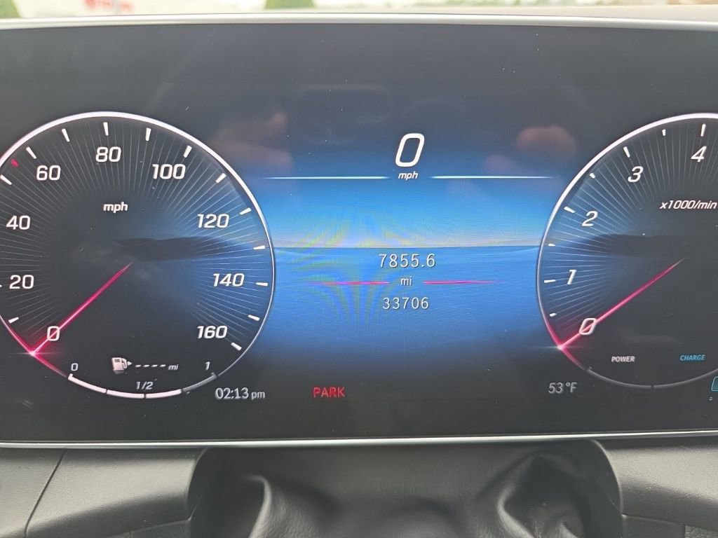 Used 2024 Mercedes-Benz GLC 300 4MATIC image 30