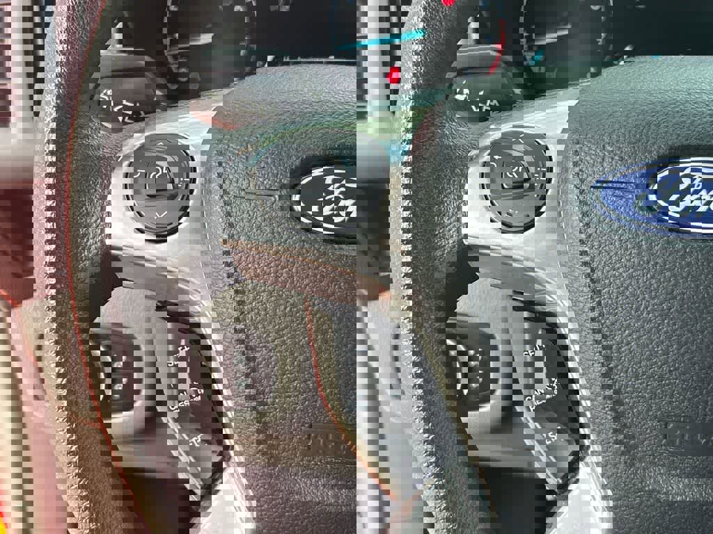 Used 2021 Ford Transit Connect XLT image 20