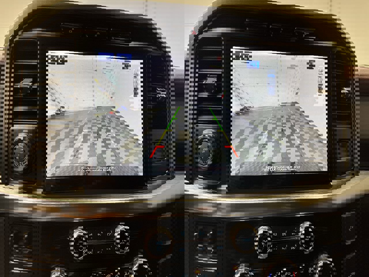 Used 2023 Ford F150 Lariat w/ Max Trailer Tow Package image 6