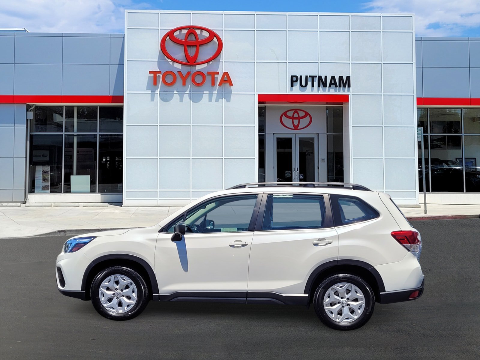 Used 2019 Subaru Forester w/ Alloy Wheel Package AWD/4WD image 6