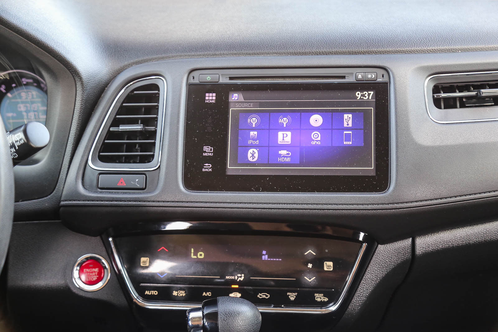 Used 2018 Honda HR-V EX image 16