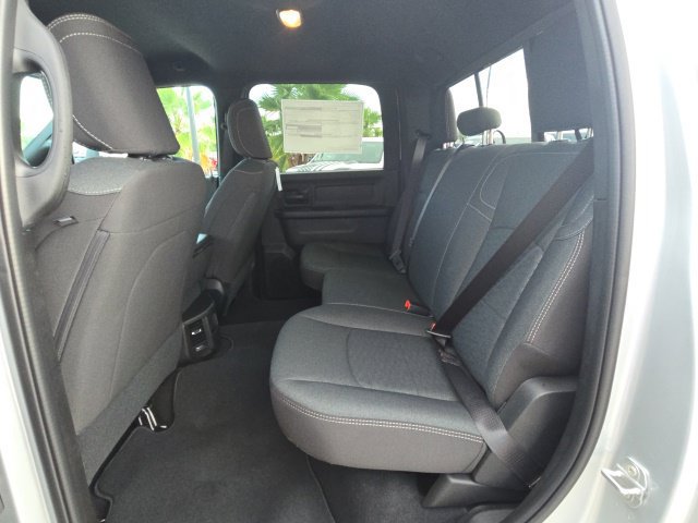 New 2027 RAM 3500 Tradesman AWD/4WD image 17