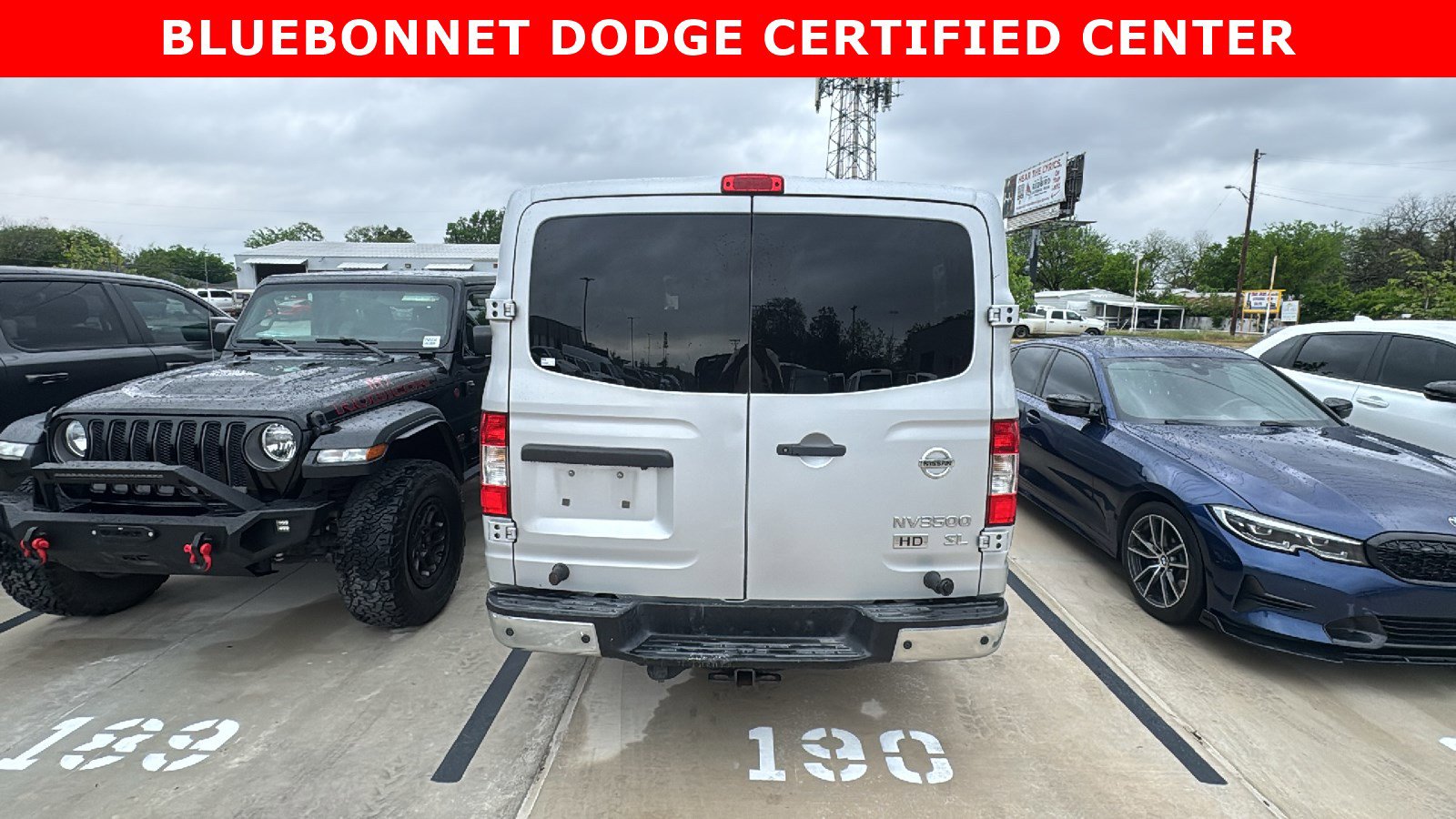 Used 2016 Nissan NV 3500 SL image 5