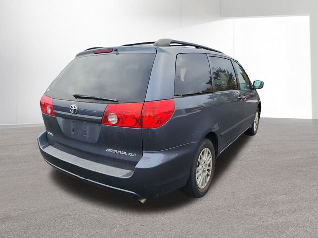 Used 2009 Toyota Sienna XLE image 35