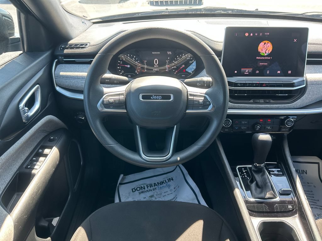 Used 2024 Jeep Compass Sport AWD/4WD image 18