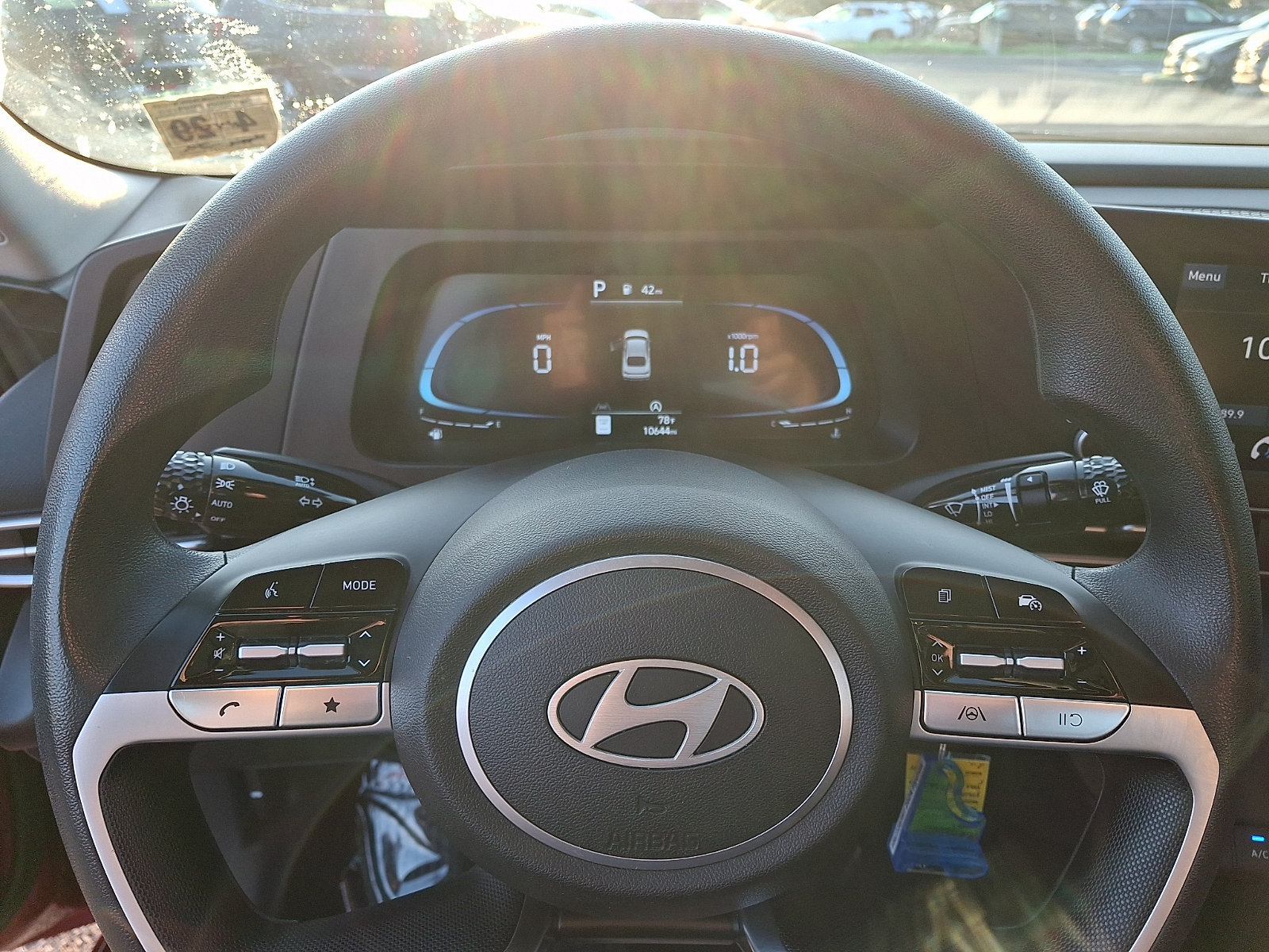 Certified 2024 Hyundai Elantra SE FWD image 22