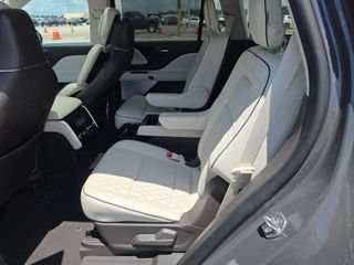 Used 2020 Lincoln Aviator Black Label w/ Dynamic Handling Package AWD/4WD image 10