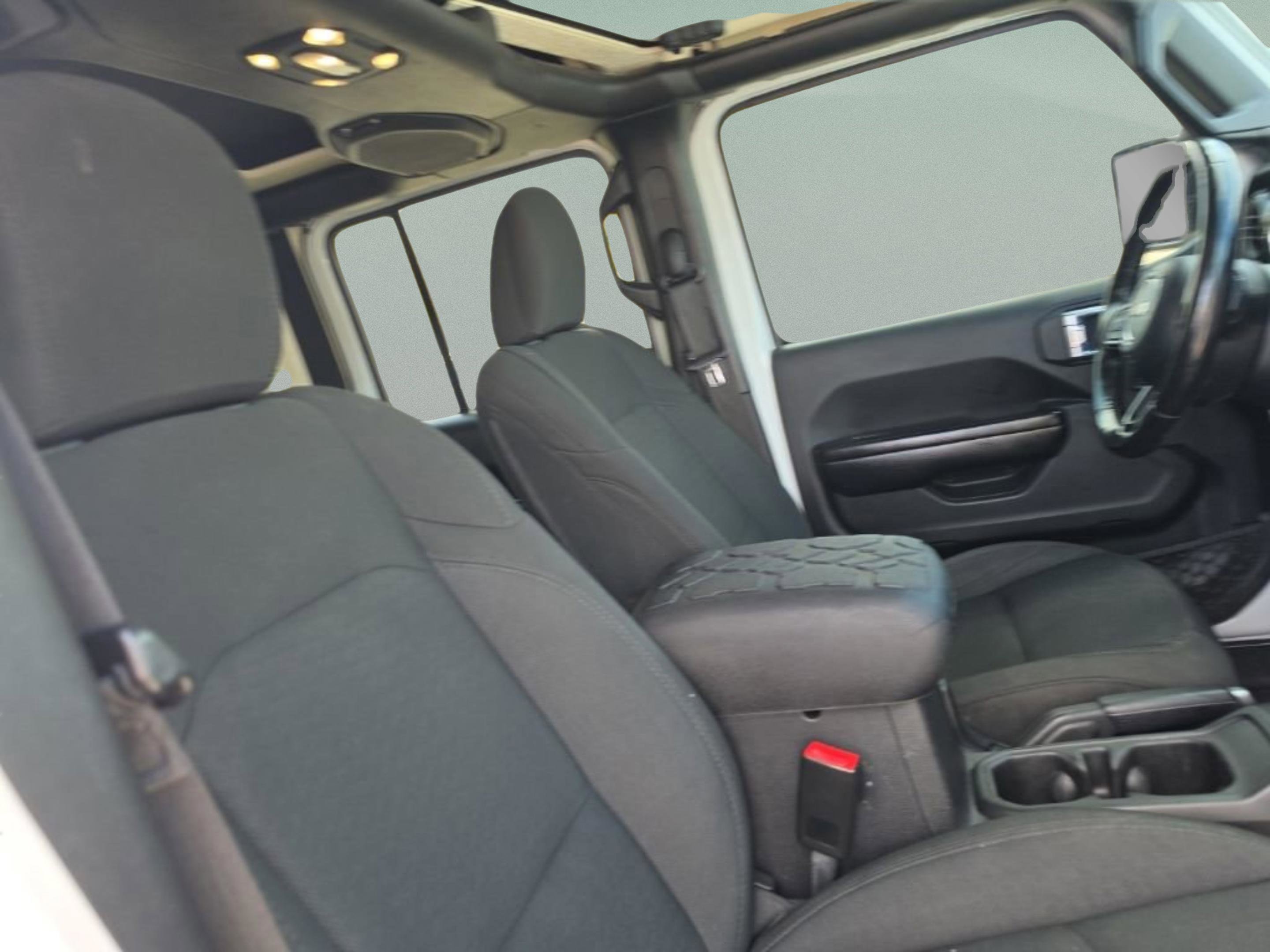 Used 2020 Jeep Wrangler Unlimited Sport image 33