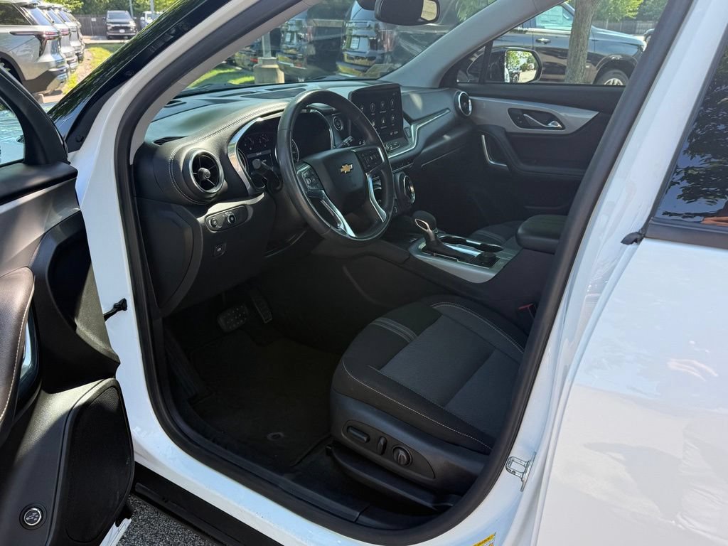 Used 2023 Chevrolet Blazer LT w/ Convenience Package AWD/4WD image 12