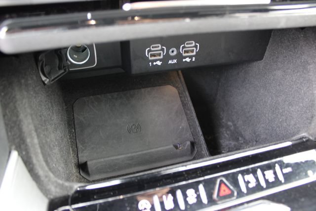 Used 2025 Jeep Wagoneer Series II w/ Premium Group I AWD/4WD image 21