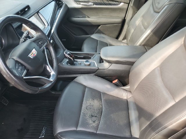 Certified 2023 Cadillac XT6 Premium Luxury w/ LPO, Floor Liner Package AWD/4WD image 26