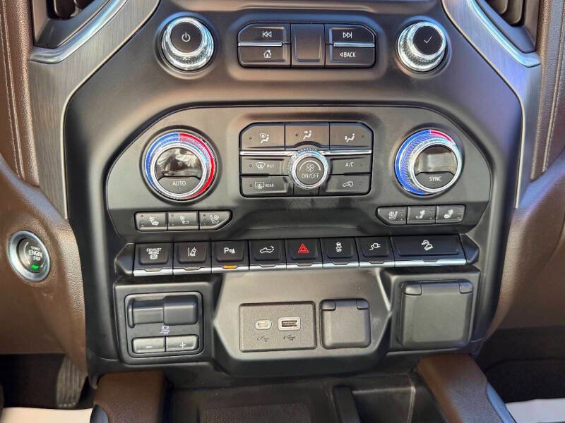 Used 2023 GMC Sierra 2500 Denali w/ Denali Ultimate Package AWD/4WD image 27