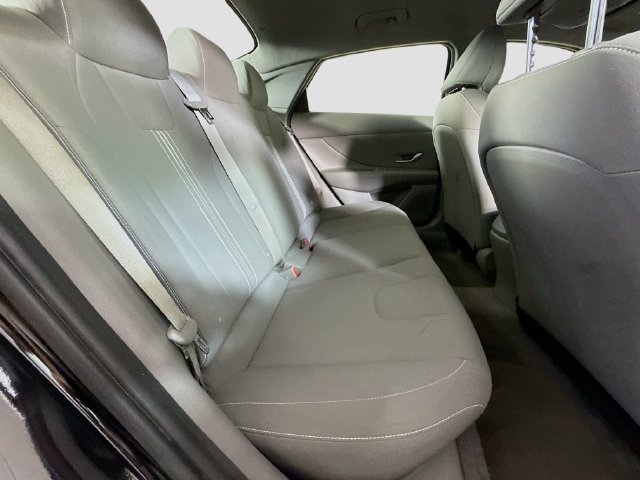 Used 2021 Hyundai Elantra SEL w/ Convenience Package FWD image 26