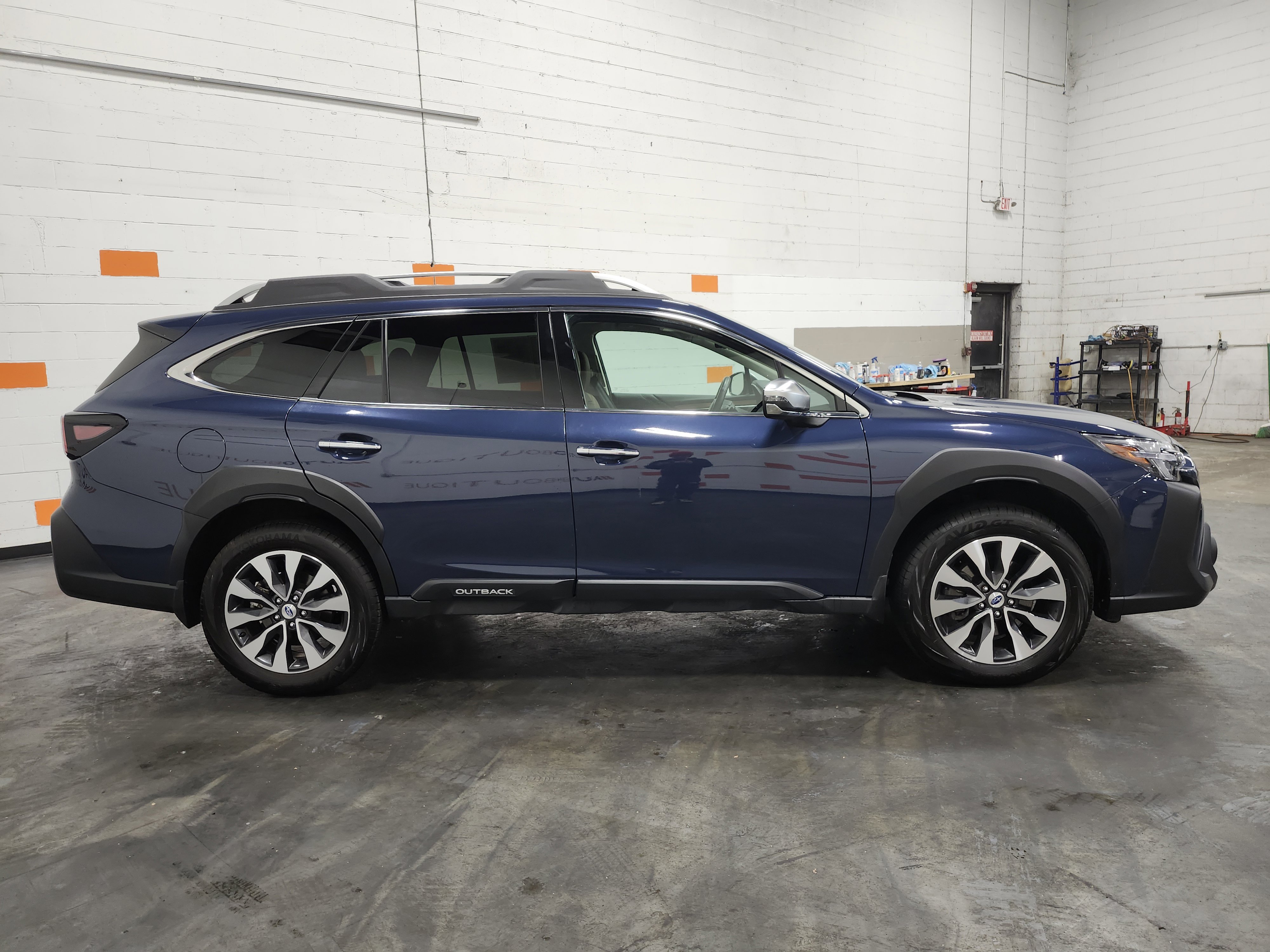 Used 2025 Subaru Outback Touring XT w/ Popular Package #2 image 20