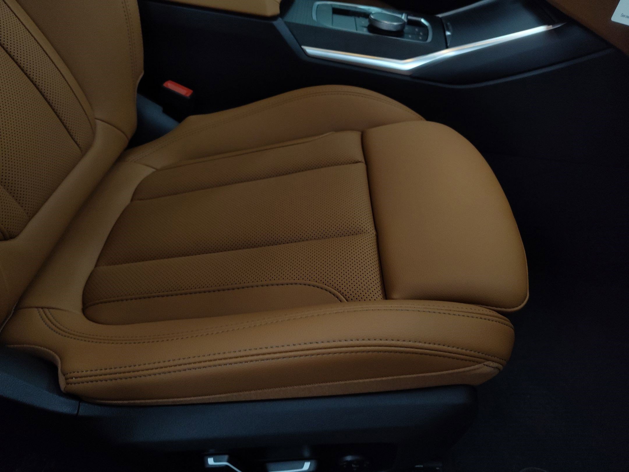 New 2026 BMW 330i xDrive Sedan w/ M Sport Package image 13