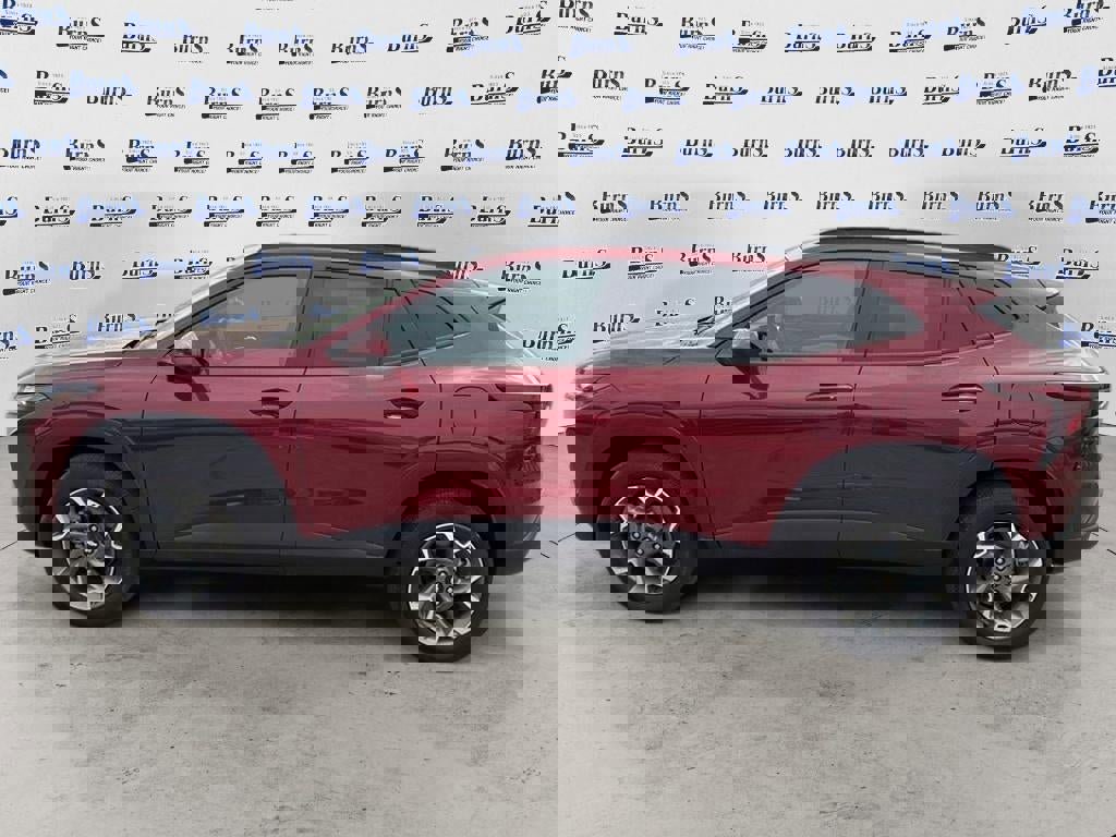 Used 2025 Chevrolet Trax LT w/ LT Convenience Package FWD image 4