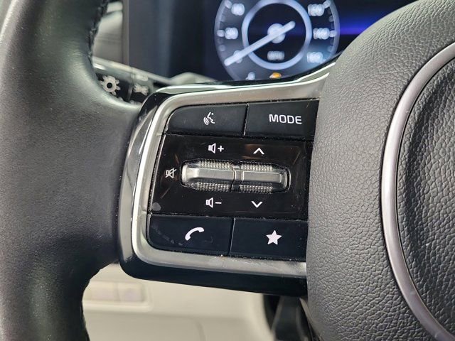 Used 2024 Kia Carnival SX FWD image 25