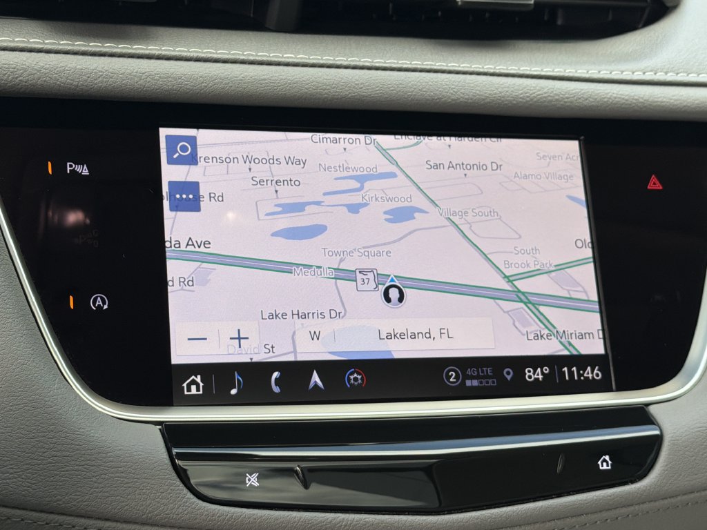 Certified 2025 Cadillac XT5 Premium Luxury FWD image 25