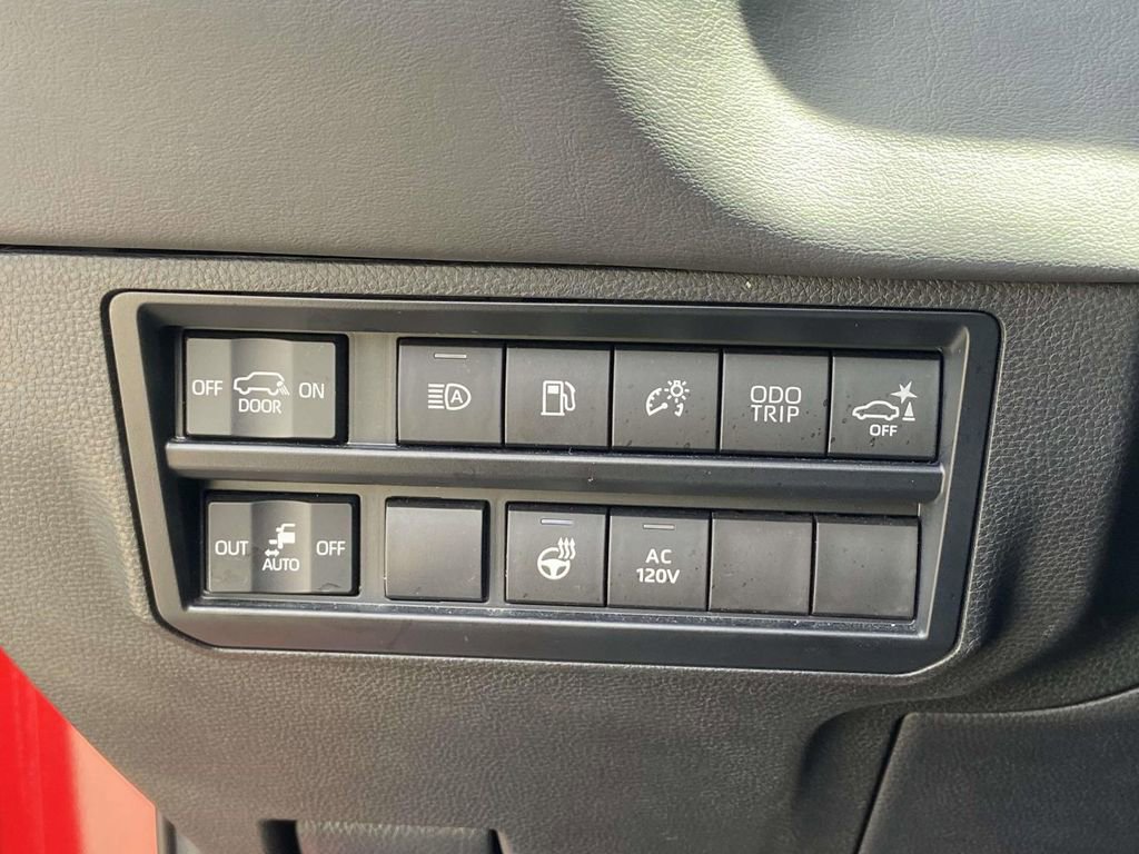 Used 2023 Toyota Sequoia Platinum AWD/4WD image 32