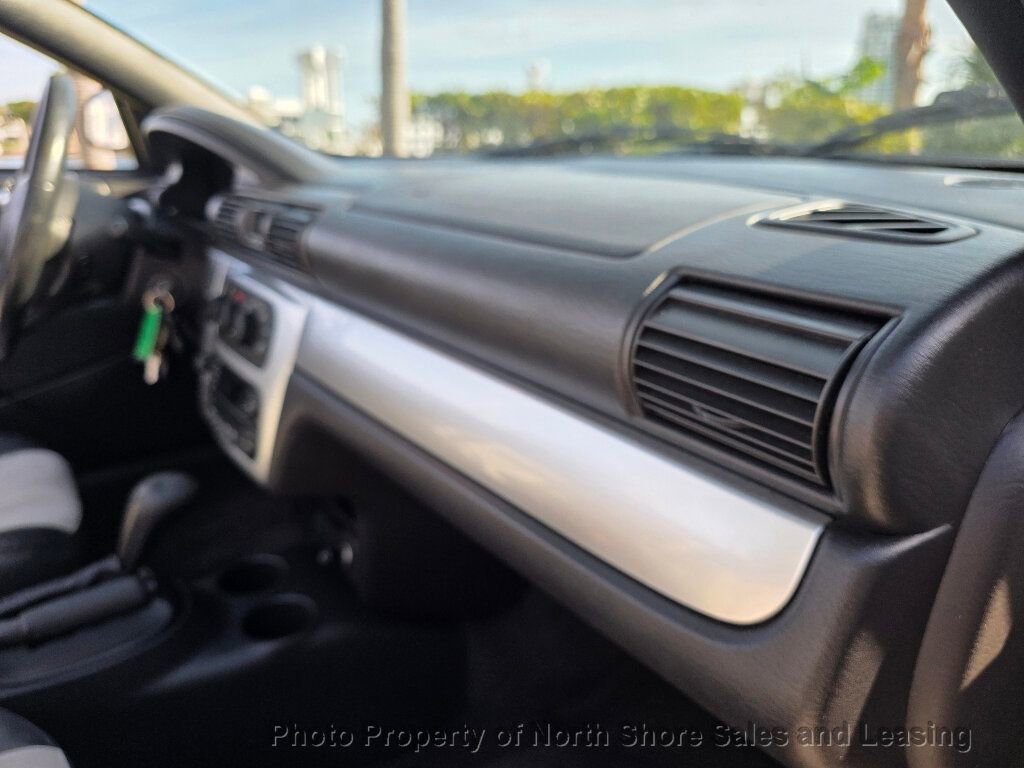 Used 2004 Chrysler Sebring LXi image 26