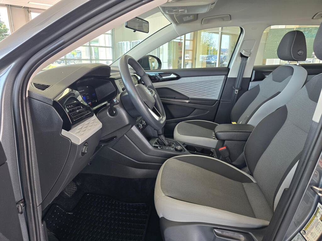 Used 2022 Volkswagen Taos S AWD/4WD image 17