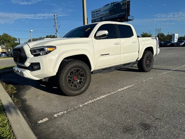 Certified 2022 Toyota Tacoma TRD Sport w/ TRD Premium Sport Package AWD/4WD image 1