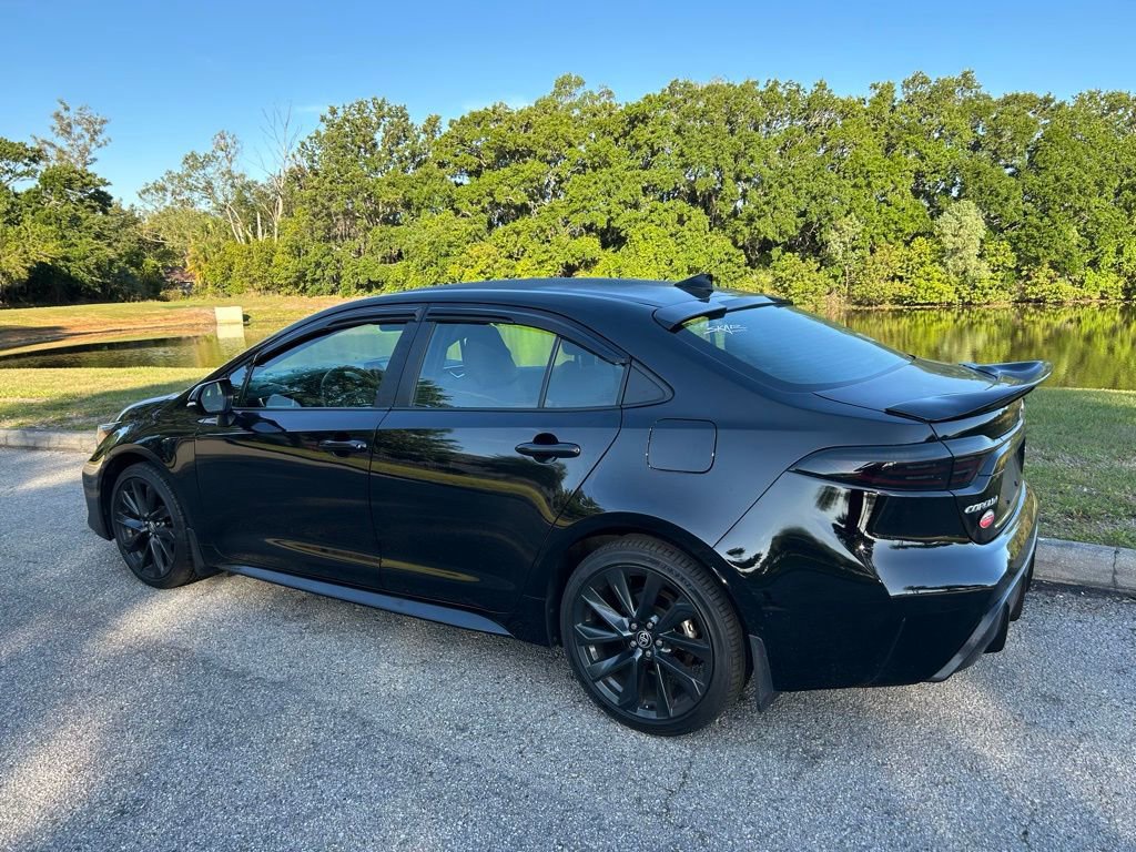 Used 2024 Toyota Corolla SE FWD image 3