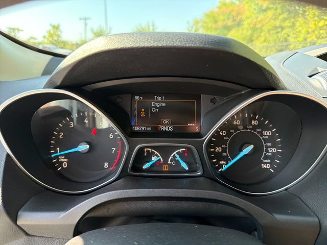 Used 2017 Ford Escape SE FWD image 18