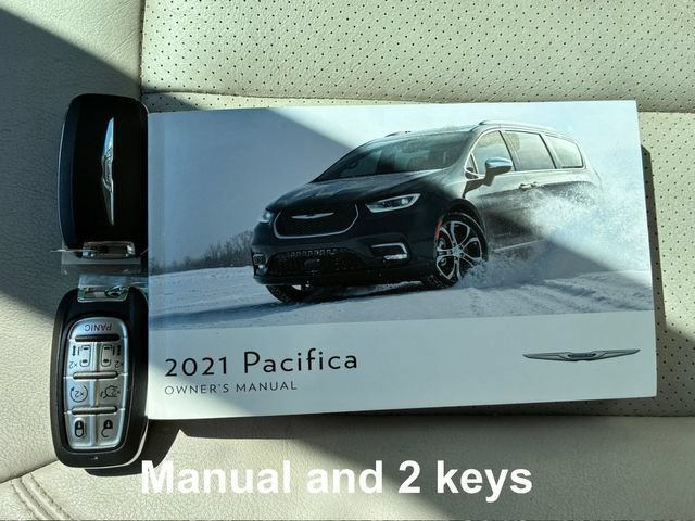 Used 2021 Chrysler Pacifica Touring-L FWD image 32
