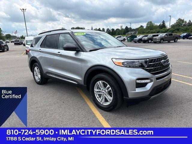Used 2023 Ford Explorer XLT w/ Equipment Group 202A AWD/4WD image 32