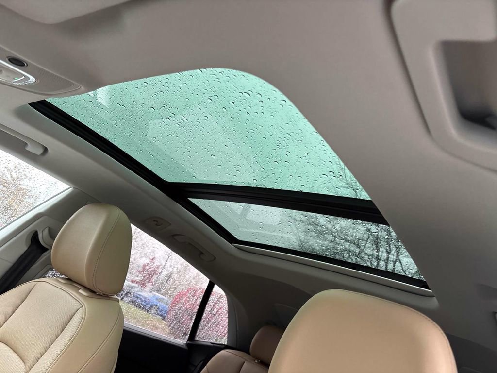 Certified 2025 Audi Q8 Premium Plus w/ Premium Plus Package image 25