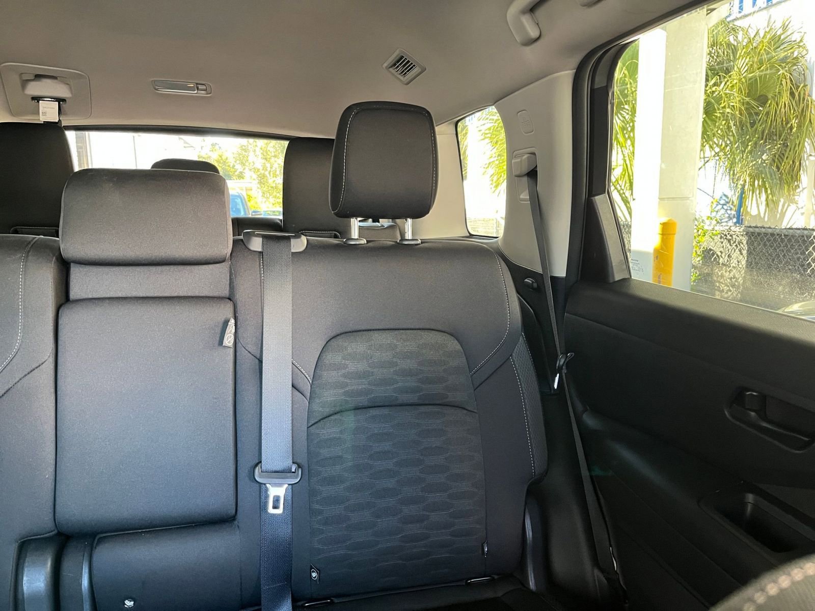 Used 2025 Nissan Pathfinder SV image 38