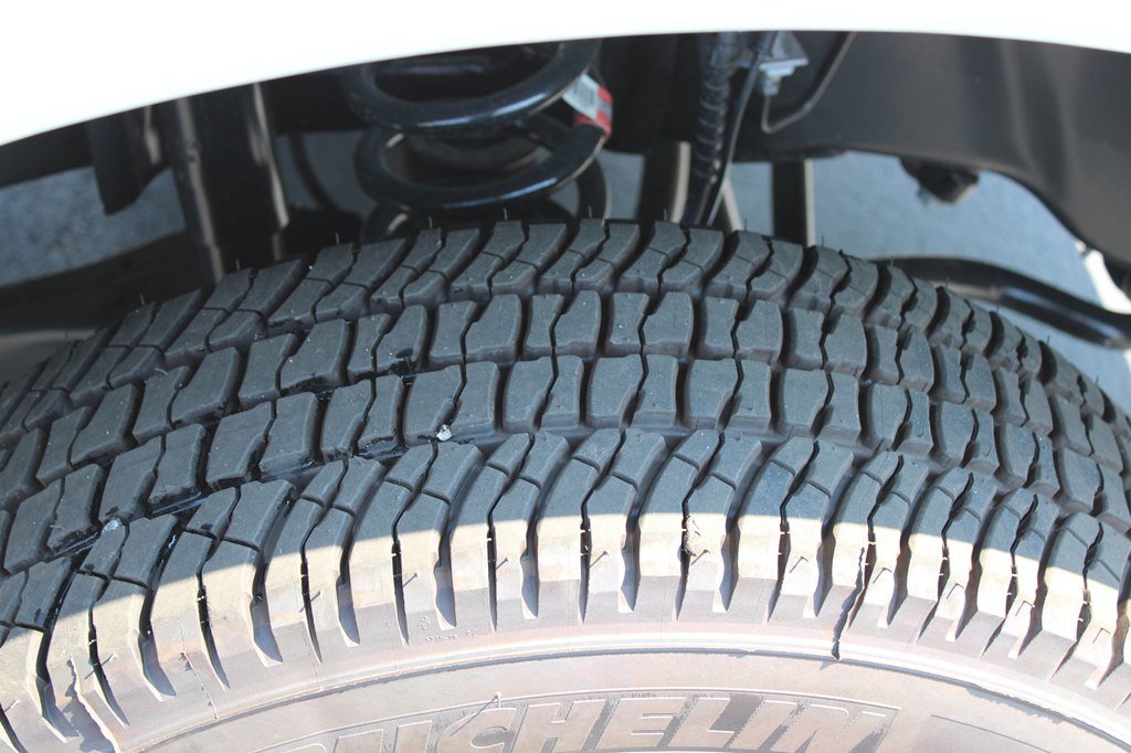 Used 2024 Ford F250 XL w/ XL Chrome Package image 28