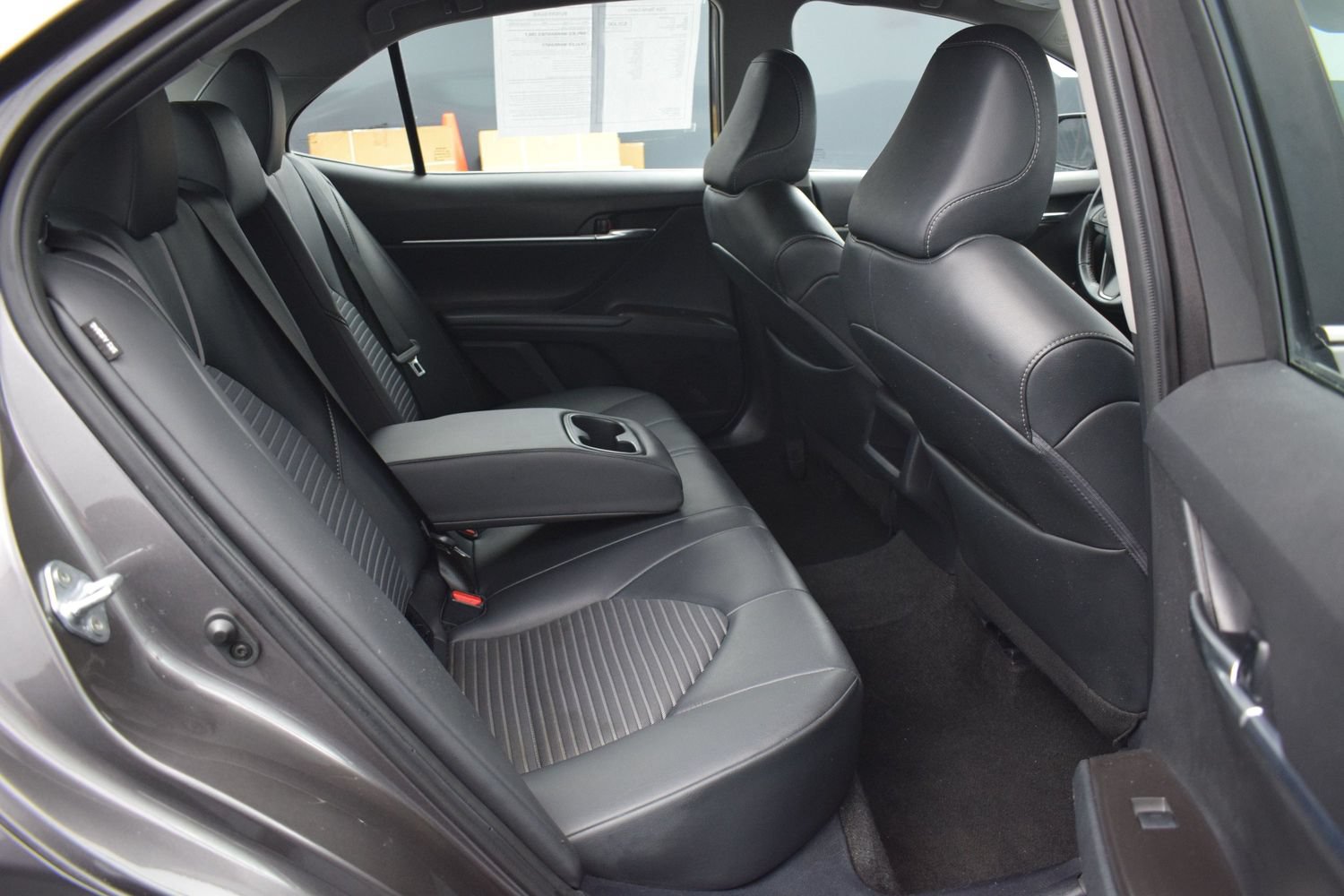 Used 2024 Toyota Camry SE FWD image 11