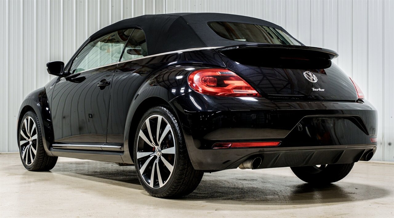 Used 2014 Volkswagen Beetle R-Line FWD image 5