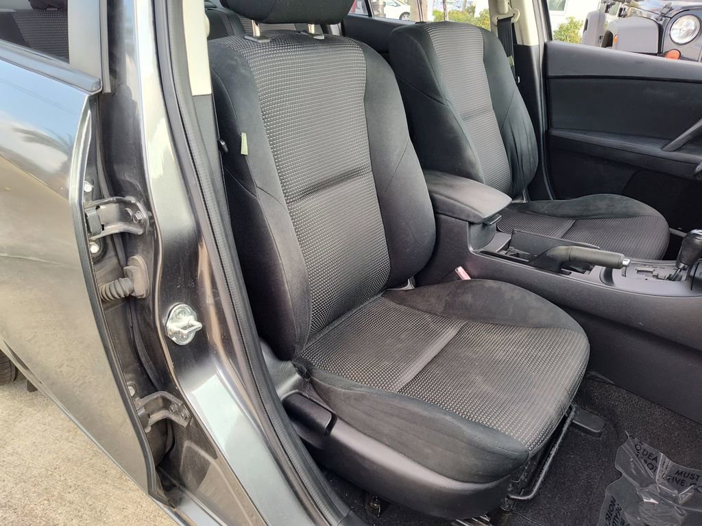 Used 2012 MAZDA MAZDA3 i Touring image 22