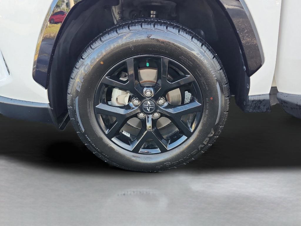 Used 2021 Toyota RAV4 XLE image 36