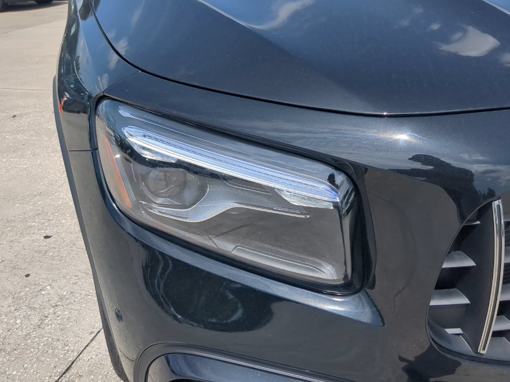 Used 2024 Mercedes-Benz GLB 35 AMG 4MATIC image 23