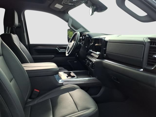 Used 2024 Chevrolet Silverado 2500 LTZ w/ LTZ Convenience Package AWD/4WD image 17