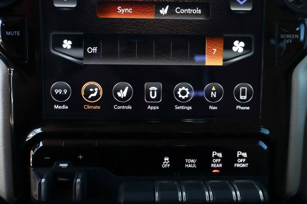 Used 2020 RAM 1500 Laramie image 39