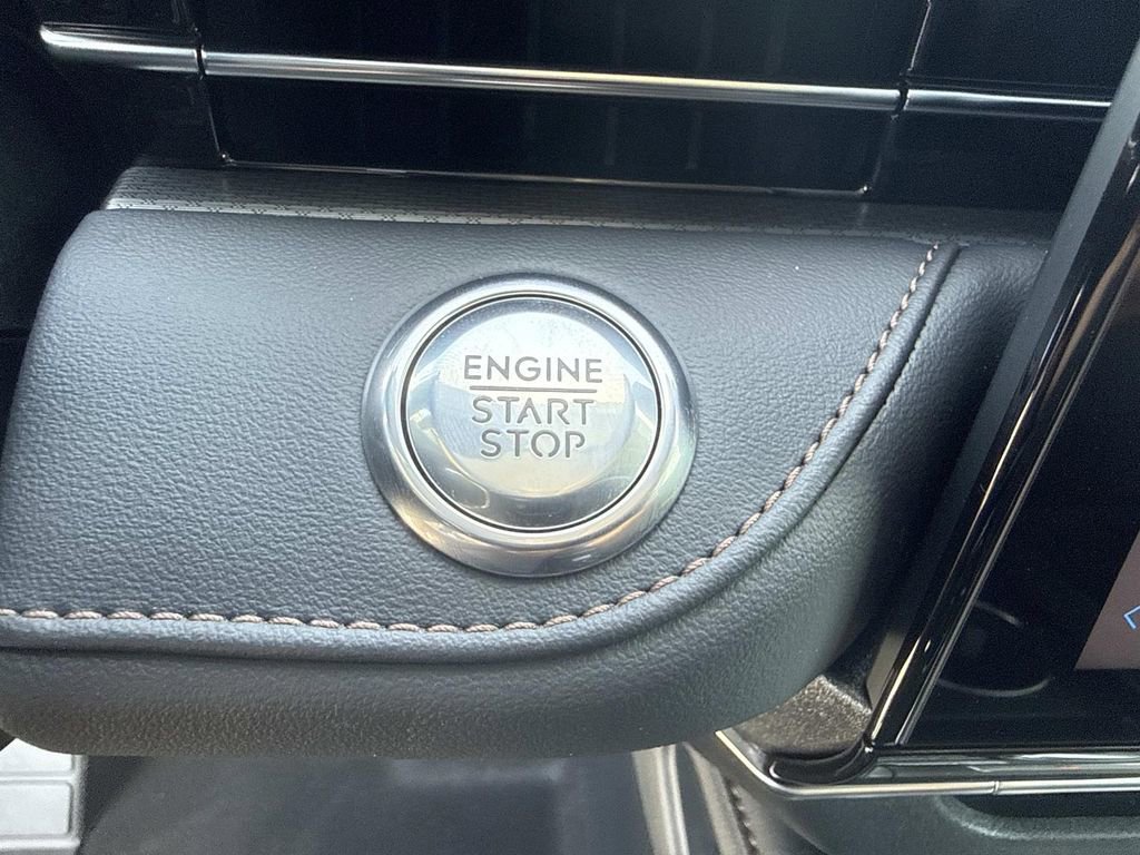 New 2026 Lincoln Nautilus Premier w/ Equipment Group 102A AWD/4WD image 28