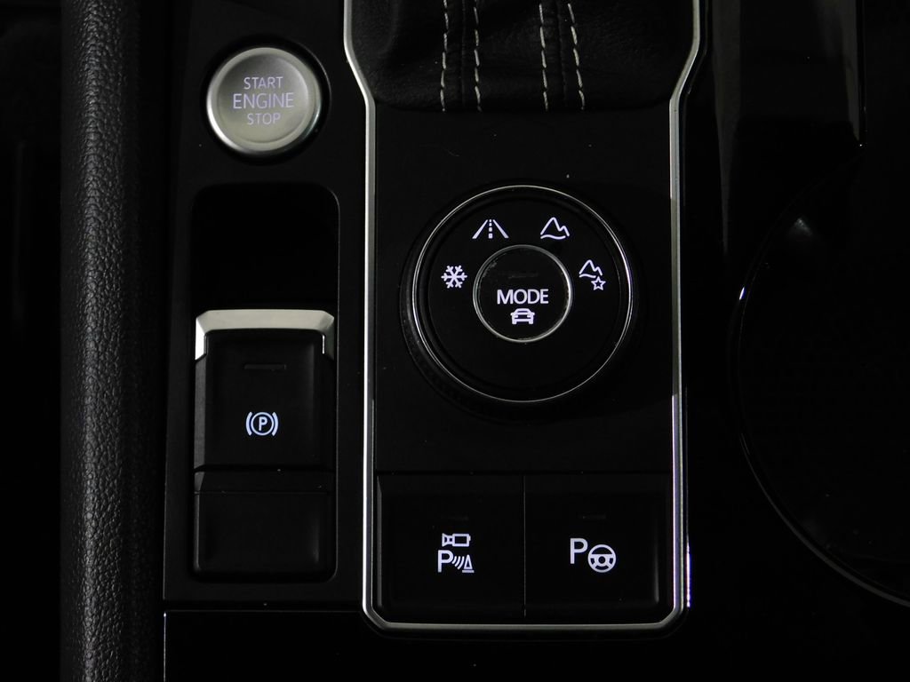 Used 2023 Volkswagen Atlas Cross Sport SEL Premium R-Line image 49