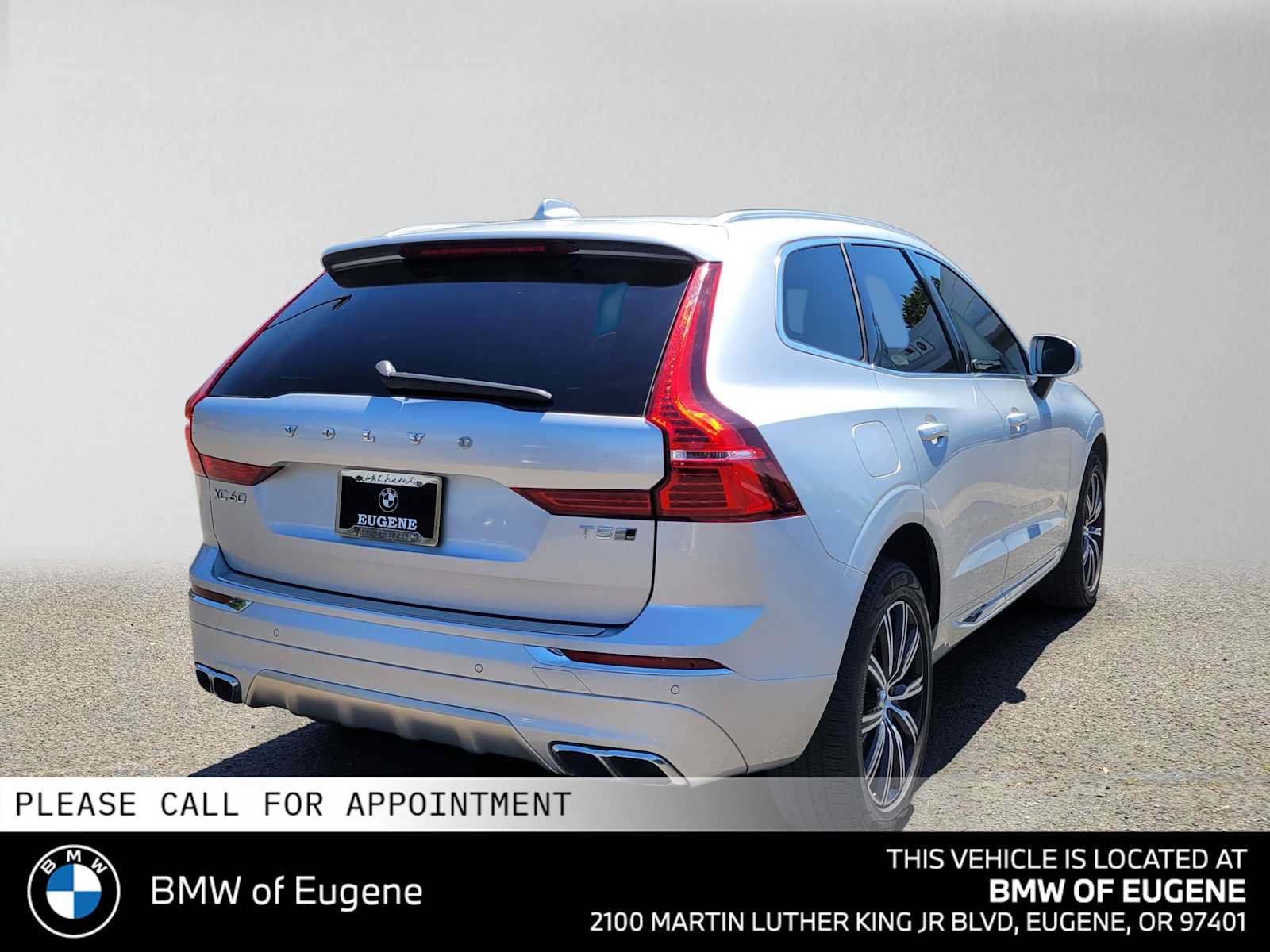 Used 2020 Volvo XC60 T5 Inscription w/ Protection Package Premier AWD/4WD image 3