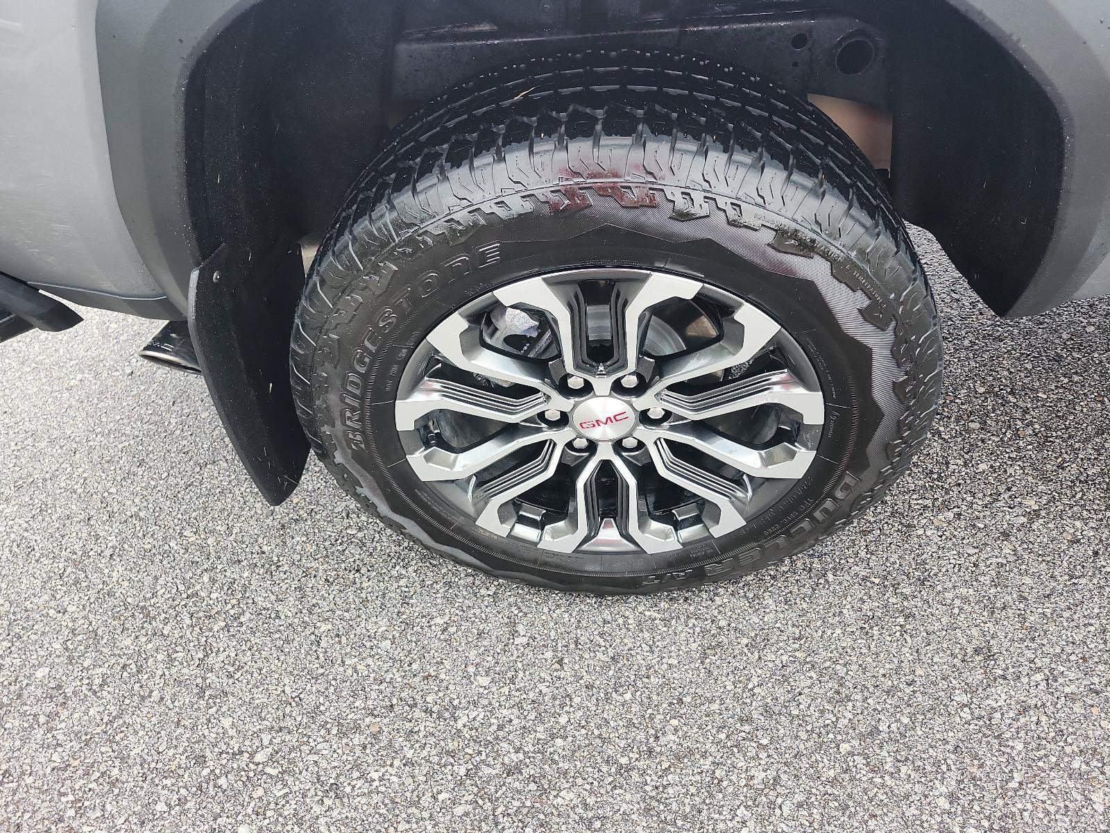 Certified 2025 GMC Canyon Denali AWD/4WD image 6