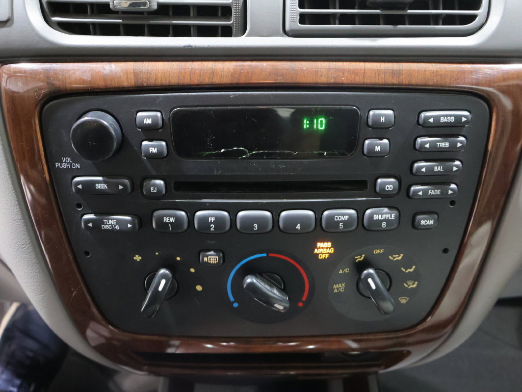 Used 2006 Ford Taurus SEL FWD image 6