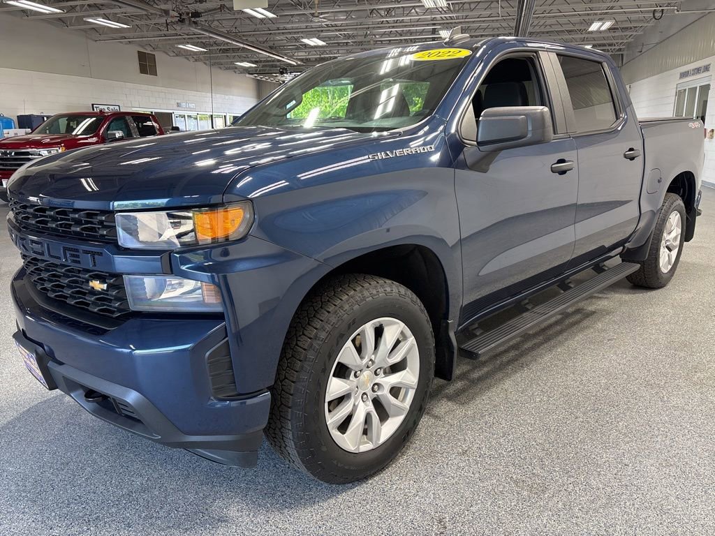 Used 2022 Chevrolet Silverado 1500 Custom AWD/4WD image 3