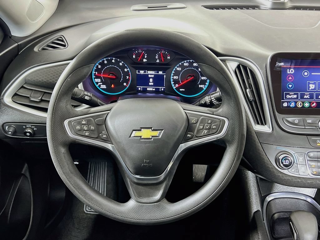 Used 2023 Chevrolet Malibu LT FWD image 14