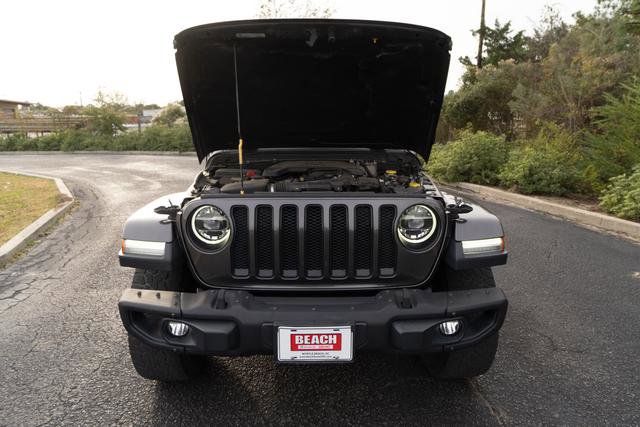 Used 2019 Jeep Wrangler Unlimited Sahara w/ Quick Order Package 24M Moab image 9